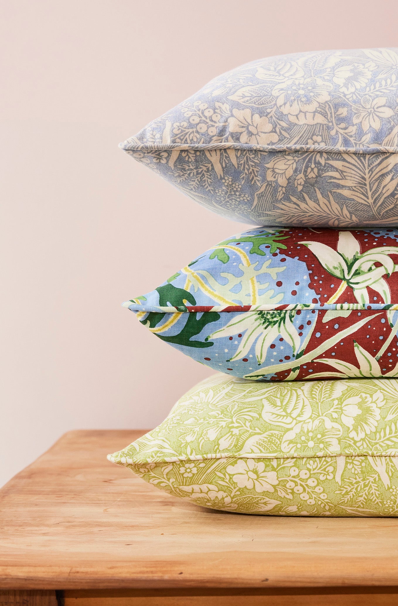 Palm Grove Blue Medium Cushion Cover