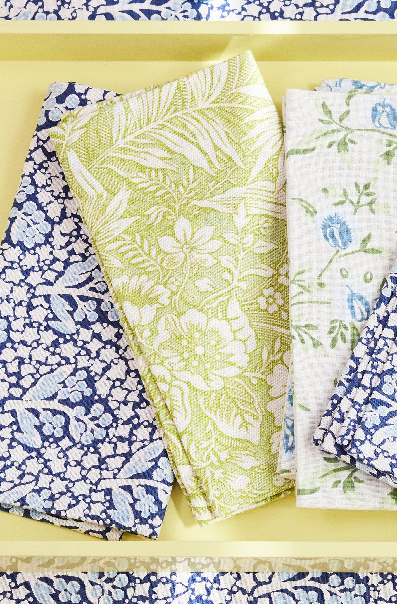 Palm Grove Green Napkin Set (2)