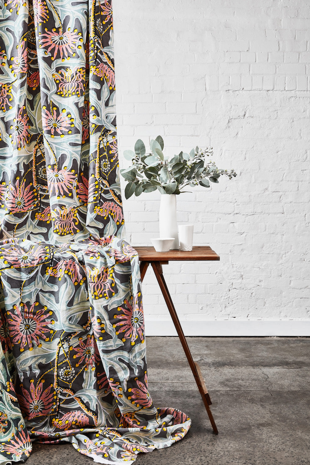 Firewheel Earth Furnishing Linen