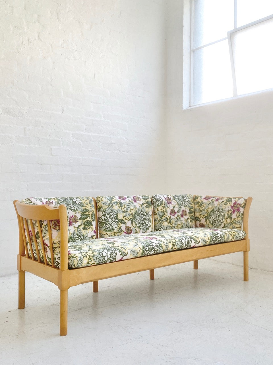 Native Hibiscus Garden Furnishing Fabric