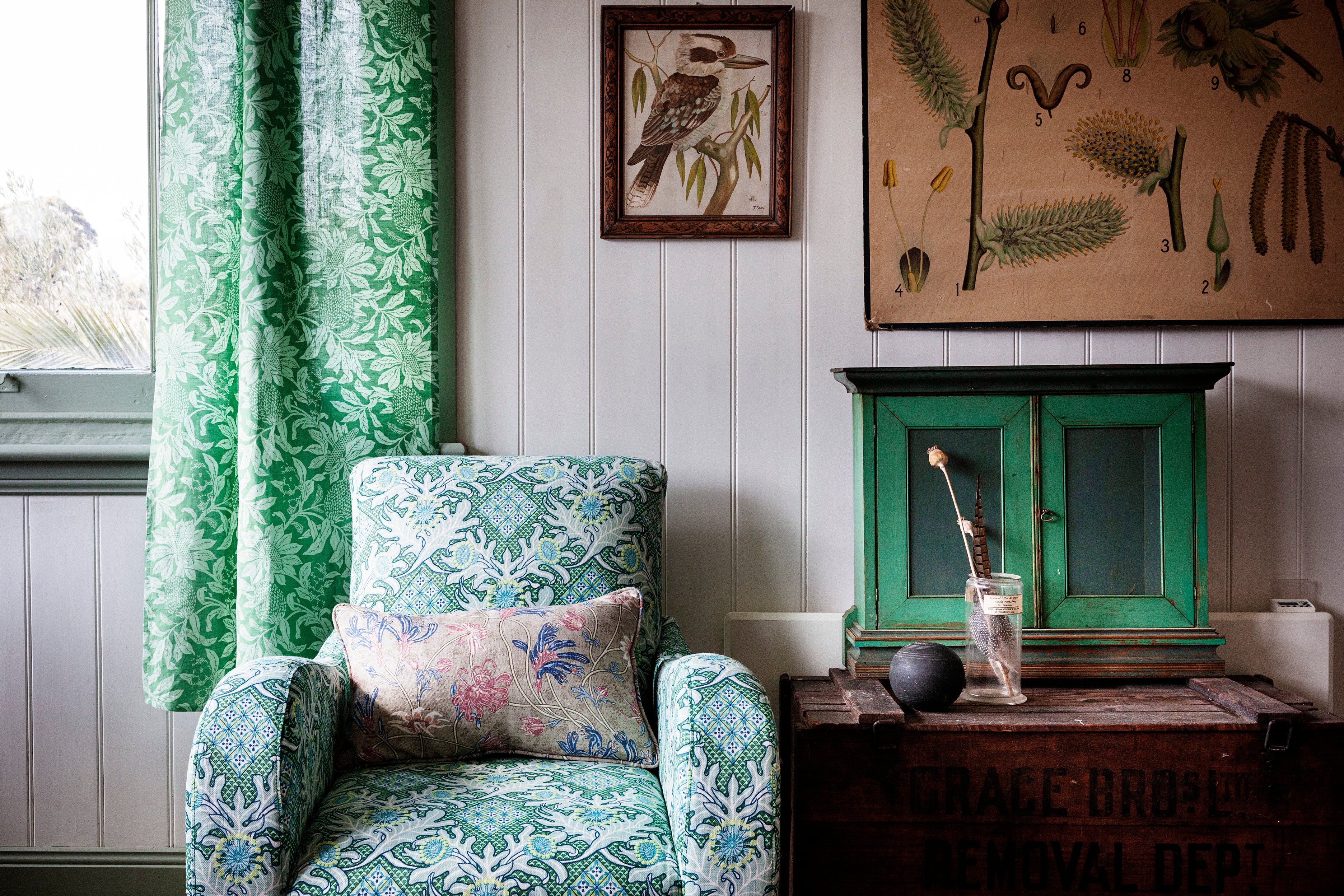 Firewheel Trellis Ocean Furnishing Fabric