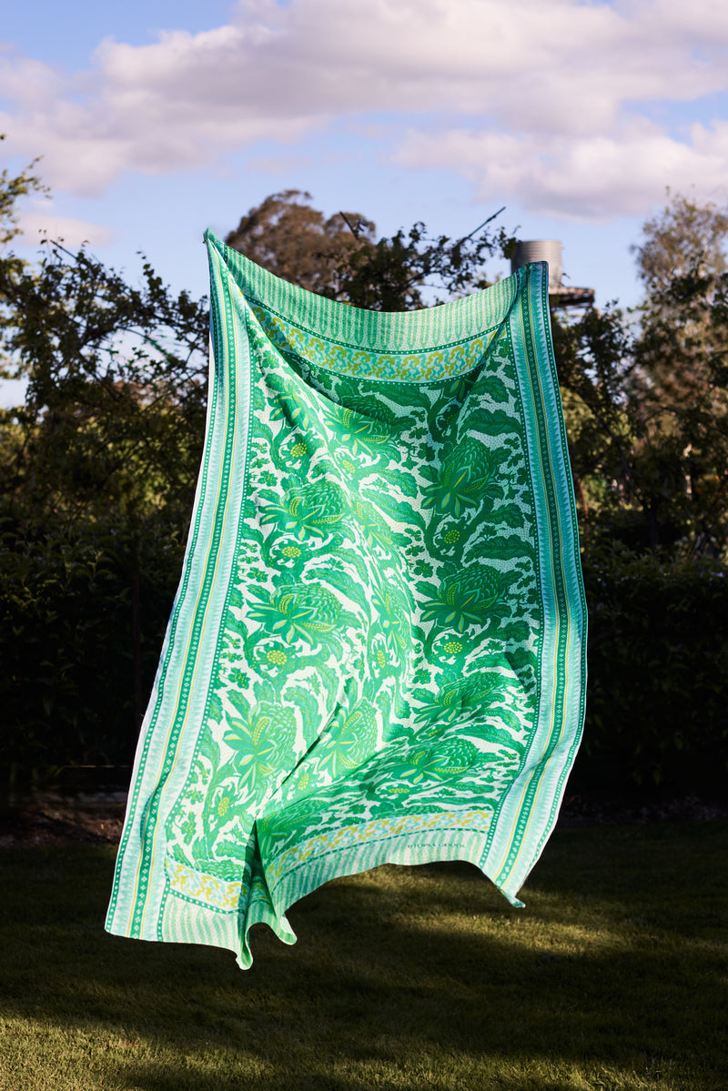 UtopiaGoods-ClassicWaratahGreen-Sarong-Accessories-Textiles-AustralianNatives-116