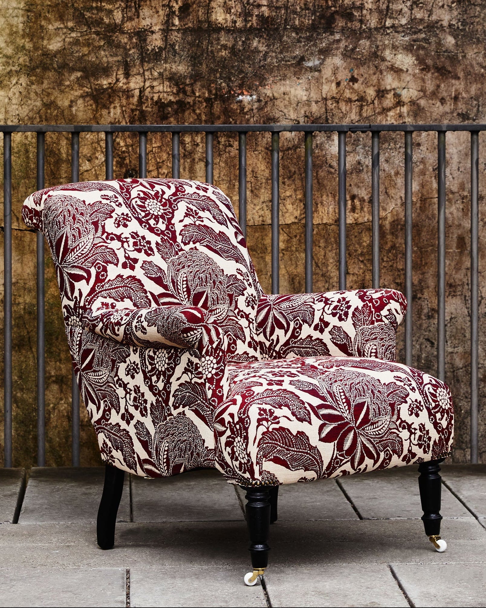 Waratah ruby
