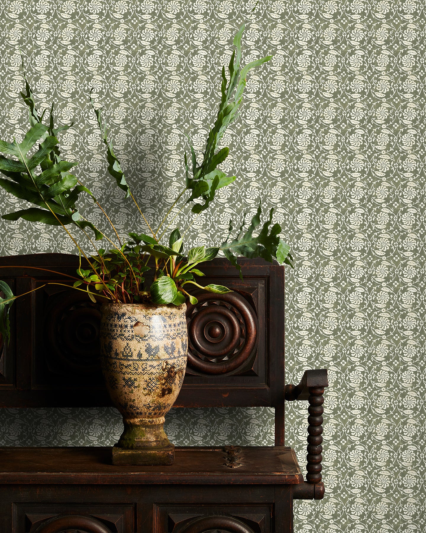 Utopia Goods green wallpaper - Designer floral wallpaper - Pinwheel Olive Wallpaper