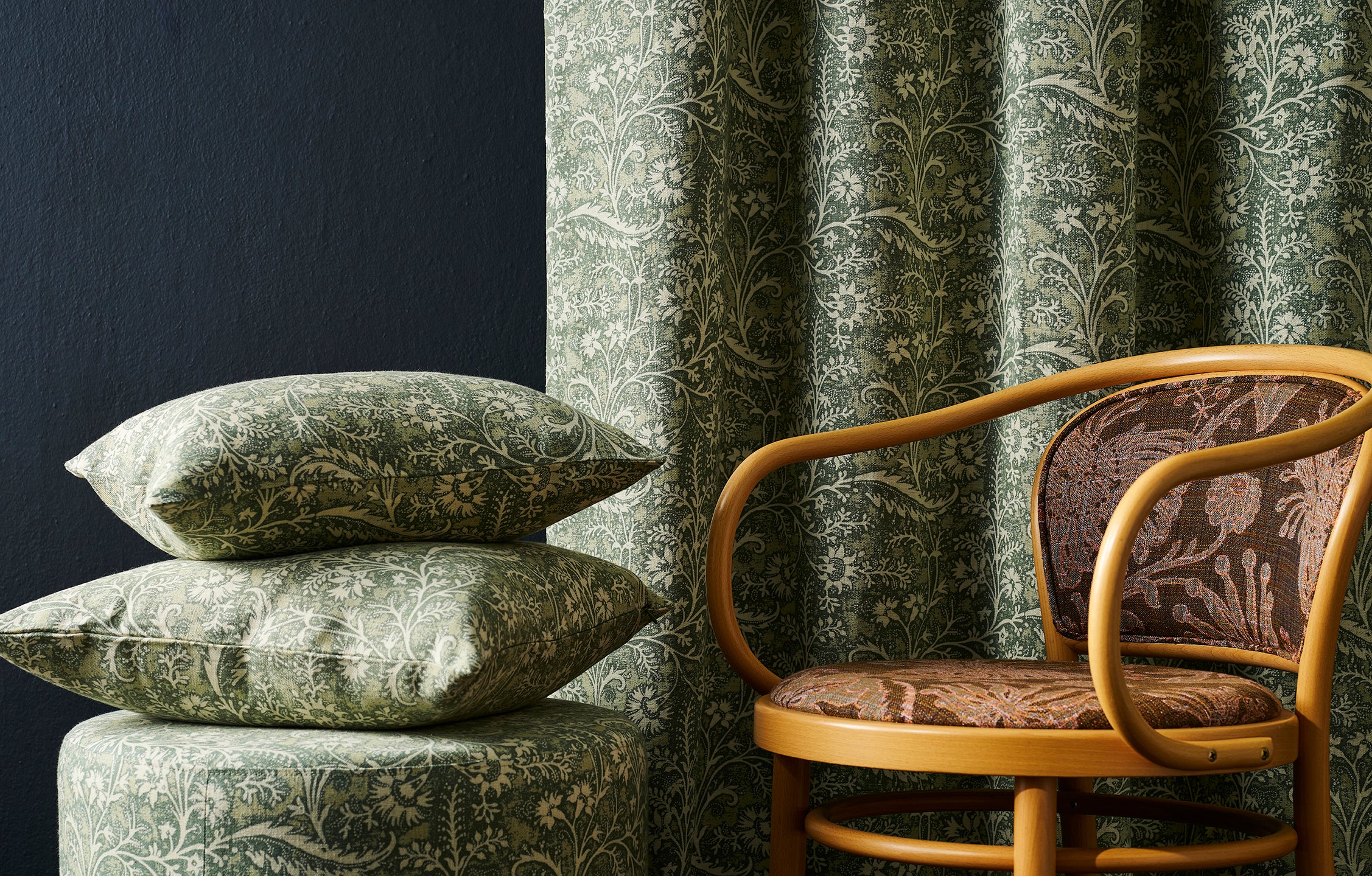Wildflower Sage Small Round Ottoman