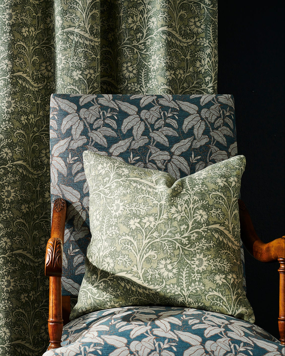 Wildflower Sage Medium Cushion Cover