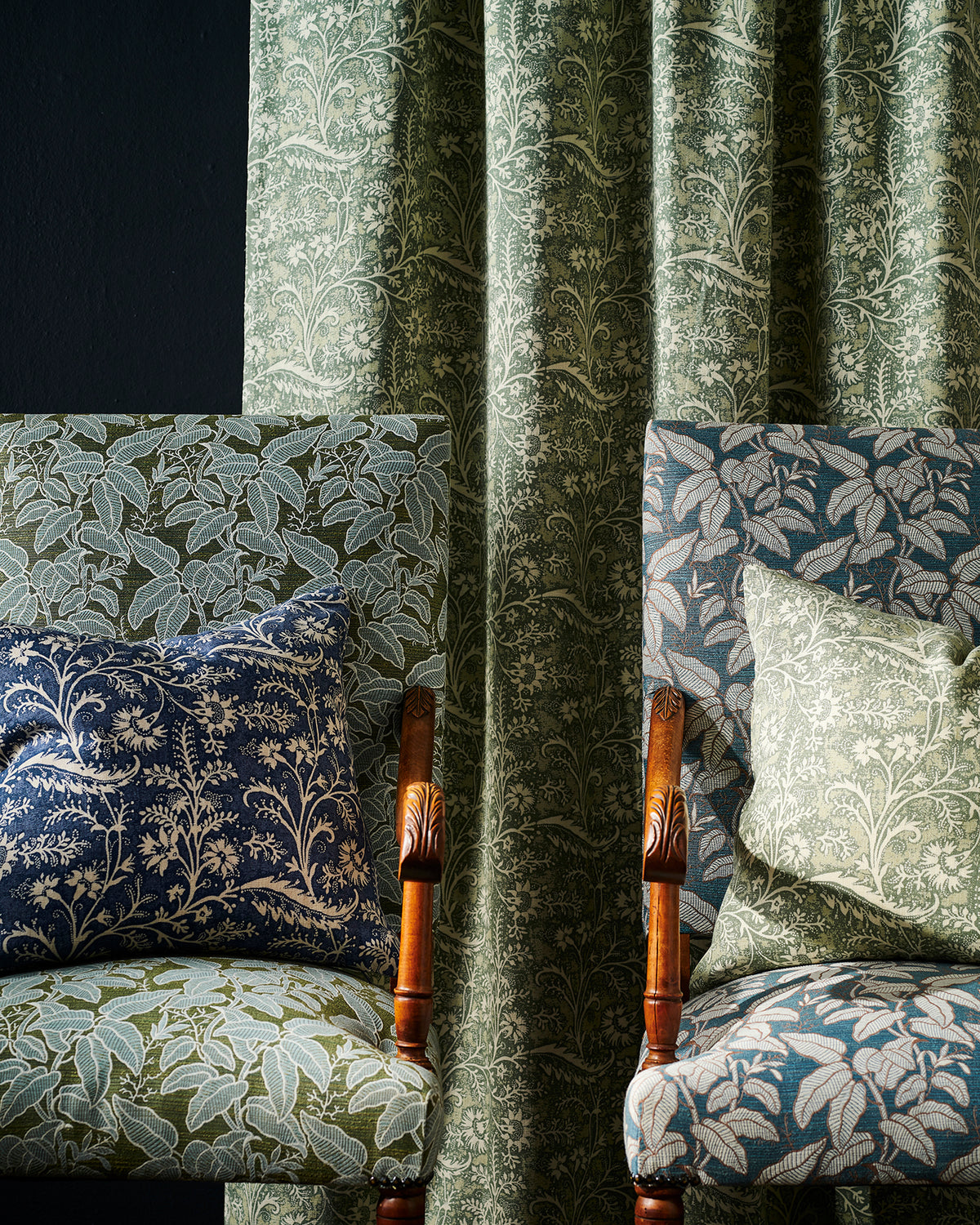 Foliage Blue Performance Swatch